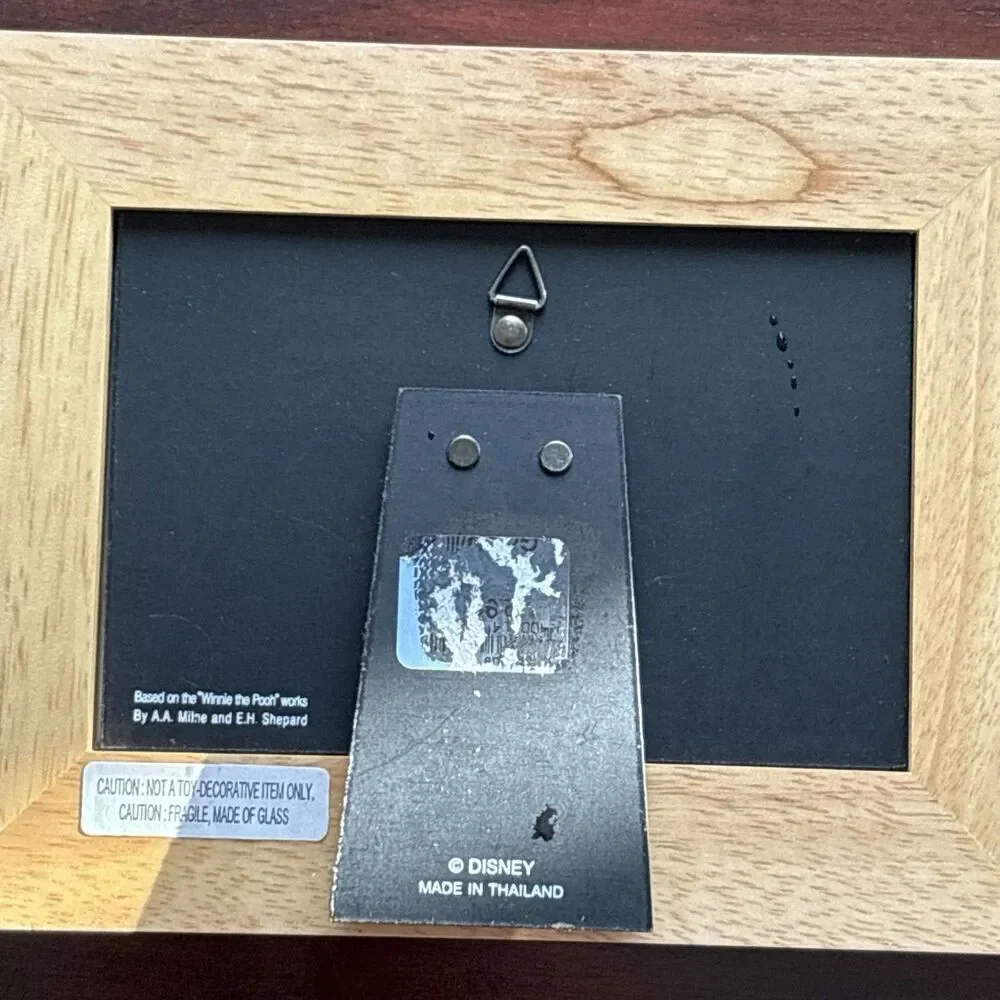 Vintage Winnie The Pooh Wooden Picture Frame-Winnie, Eore, Tigger, Piglet